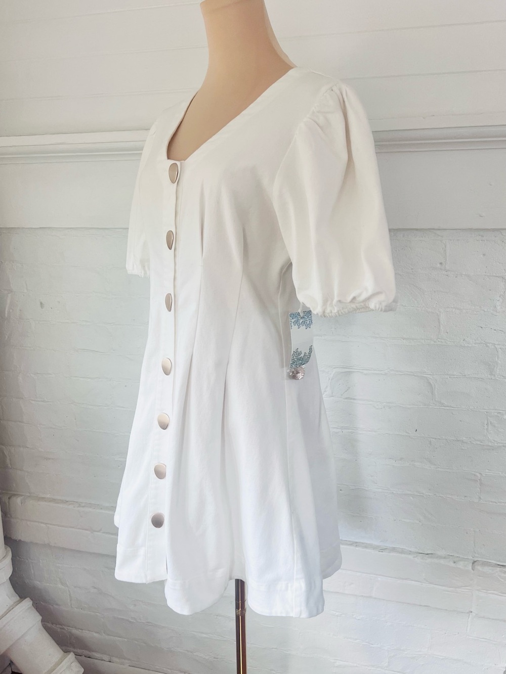 Tuckernuck Hyacinth House Emilia Dress White Denim Mini Size Large NWT - Picture 5 of 13